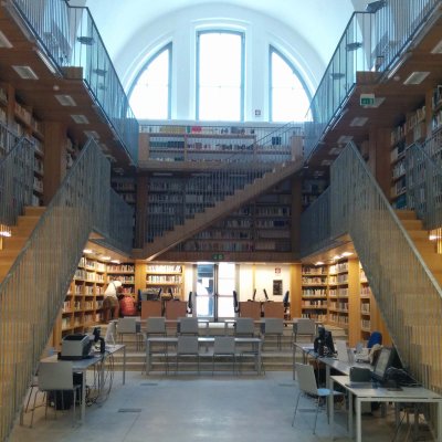 Biblioteca Fernando Clemente